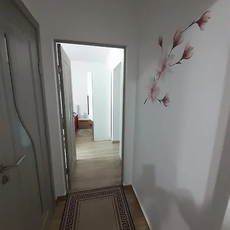 Apartament Ultra Central Marly Gura Humorului Exterior photo